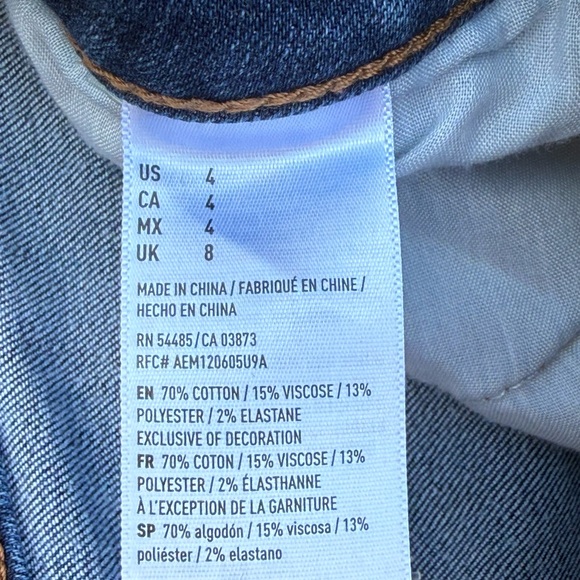 American Eagle Outfitters Distressed Dark Blue Denim Mini Skirt Size 4 - Picture 3 of 6